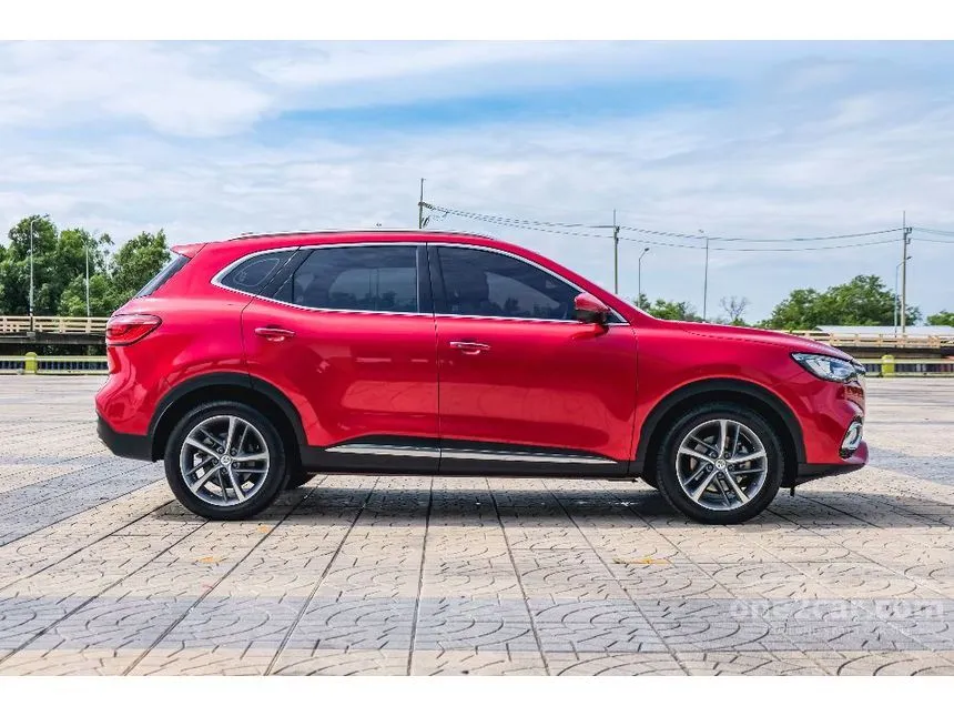 2021 MG HS X SUV