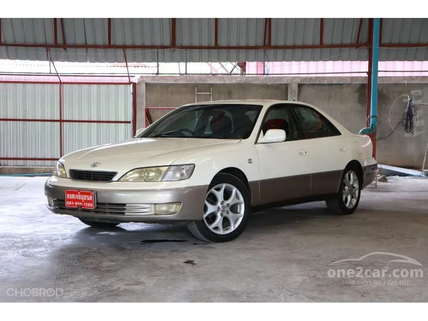 1999 Lexus ES300 S Sedan