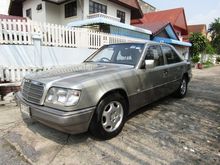 1996 Mercedes-Benz E200 2.0 W124 (ปี 85-96) Sedan AT