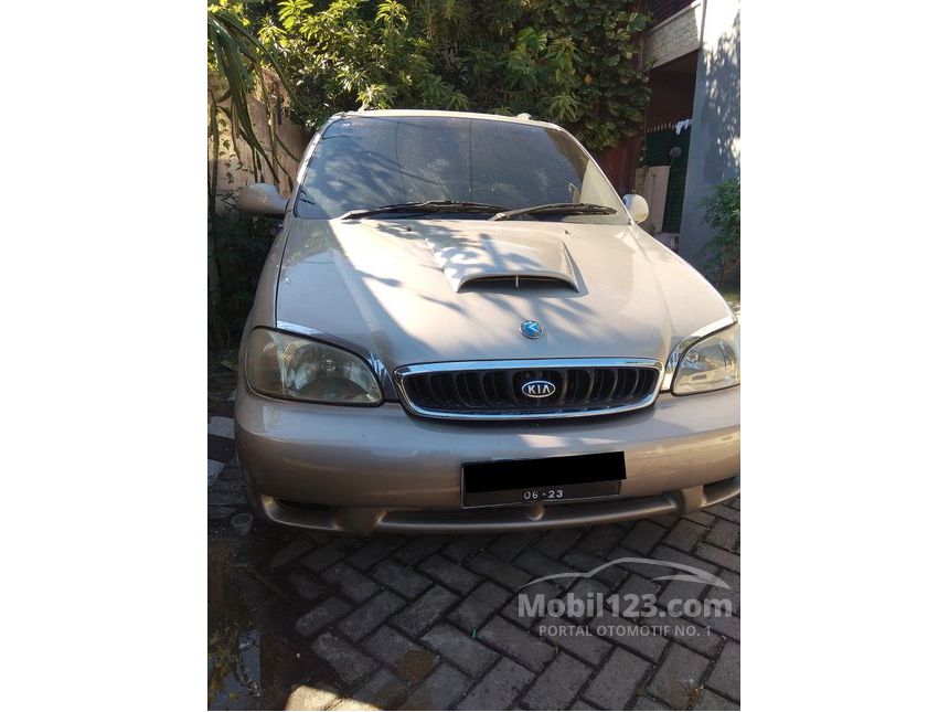 Jual Mobil KIA Carnival 2002 TD 2 9 di Jawa Timur 