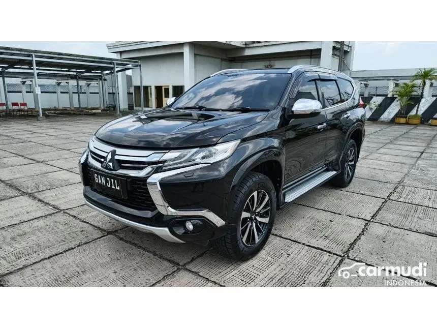 2016 Mitsubishi Pajero Sport Dakar 4X2 SUV