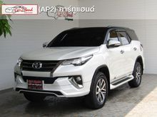 2015 Toyota Fortuner 2.4 (ปี 15-18) V SUV AT