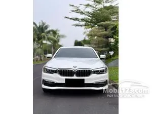2017 BMW 520i 2.0 Luxury Sedan
