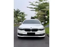 2017 BMW 520i 2.0 Luxury Sedan Panoramic (G30) White on Brown Odo 40 Rb (TERMURAH)