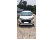2016 Daihatsu Sigra R Deluxe MPV