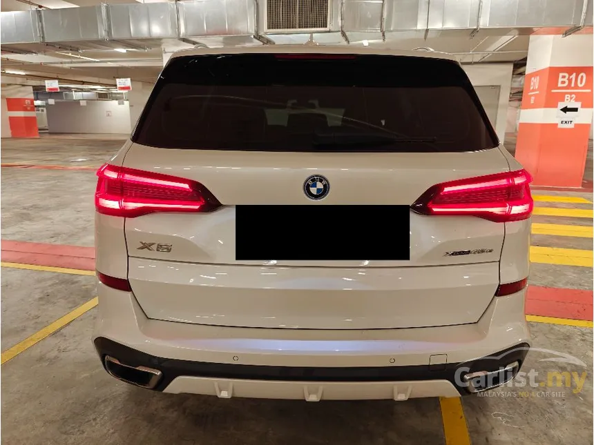 2022 BMW X5 xDrive45e M Sport SUV