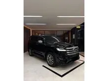 2023 Toyota Land Cruiser 3.3 300 VX-R SUV 4x4 AT Black on Black Odo 10 Rb (TERMURAH)