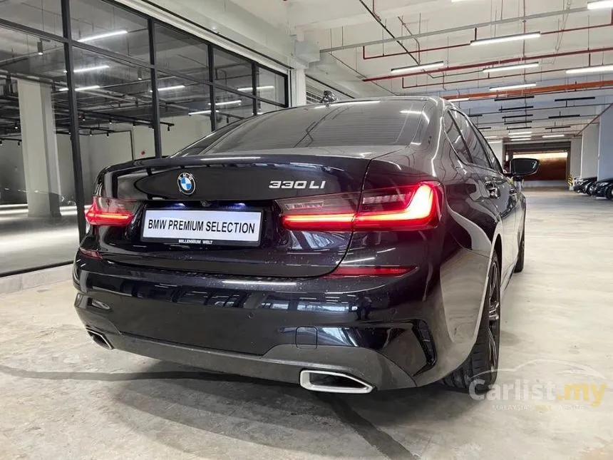 2022 BMW 330Li M Sport Sedan