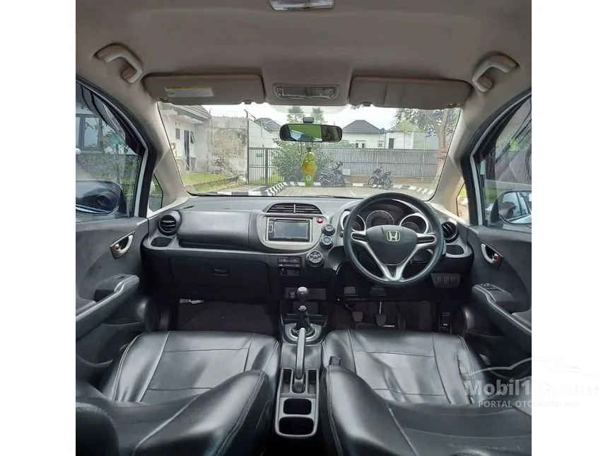 2013 Honda Jazz RS Hatchback