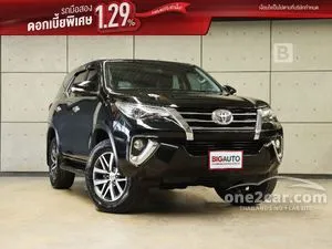 2016 Toyota FORTUNER 2.4 V SUV