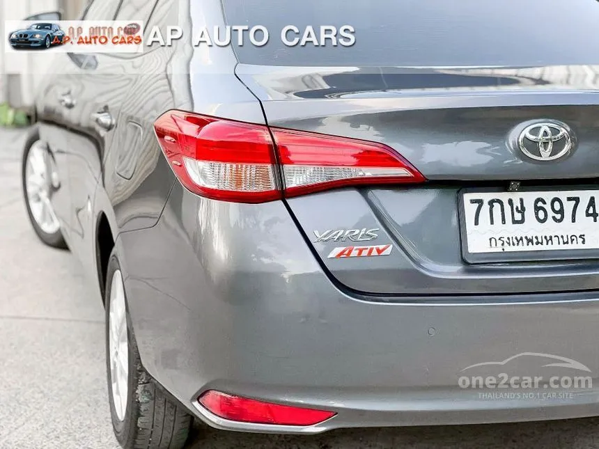 2018 Toyota Yaris Ativ E Sedan