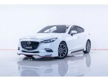 2018 Mazda 3 2.0 (ปี 14-18) S Sports Hatchback