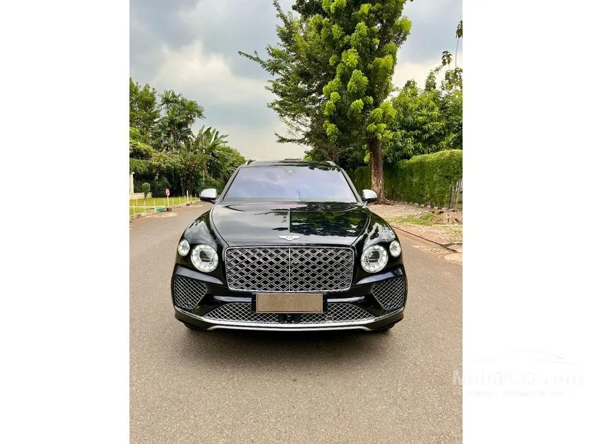 2024 Bentley Bentayga EWB SUV