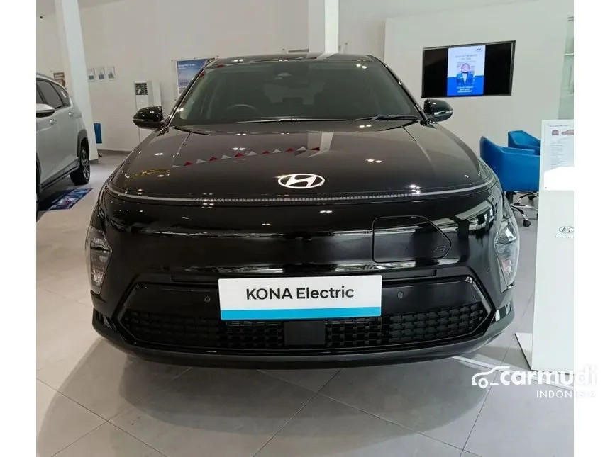 Jual Mobil Hyundai Kona 2024 Electric Prime Long Range di Jawa Tengah Automatic Wagon Hitam Rp 560.000.000