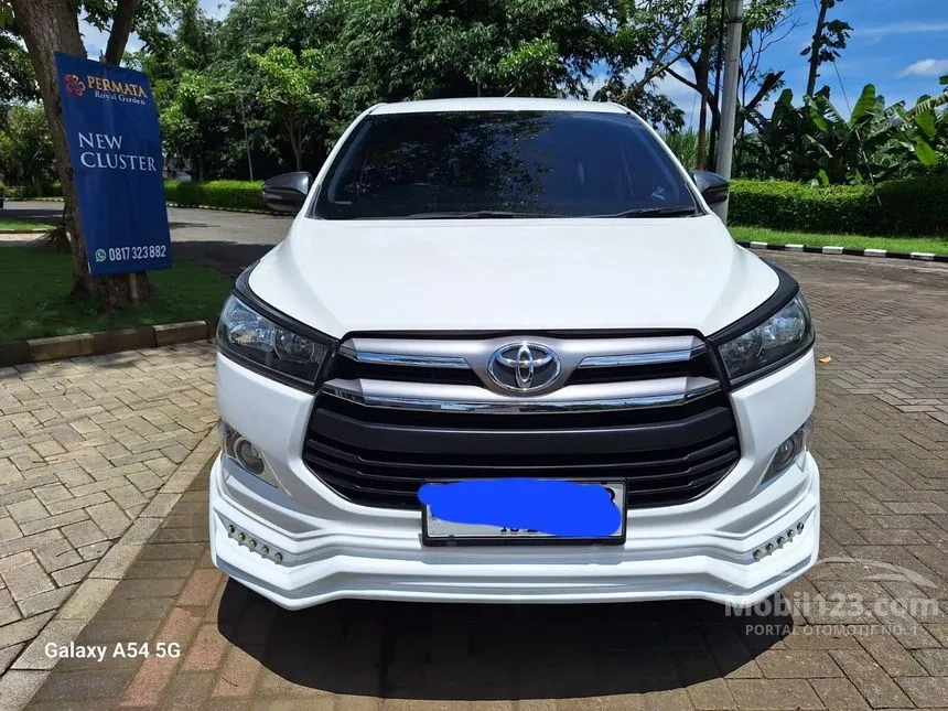 Jual Mobil Toyota Kijang Innova 2018 G 2.4 di Jawa Timur Automatic MPV Putih Rp 329.000.000