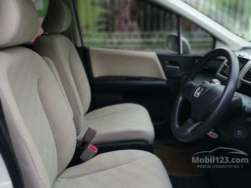 Jual Mobil Honda Freed 2012 E 1 5 di Jawa Tengah Automatic Jual Mobil Honda Freed 2012 E 1 5 di Jawa Tengah Automatic
