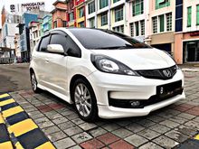 Honda Jazz 1.5 RS At facelift 2014 KM antik 40rb
