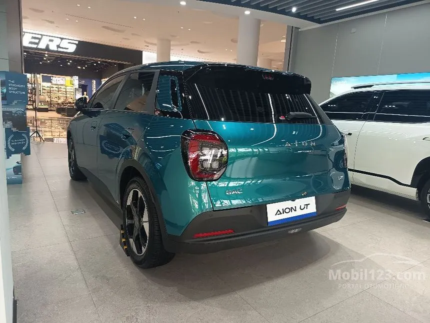 2026 GAC AION UT Premium Hatchback