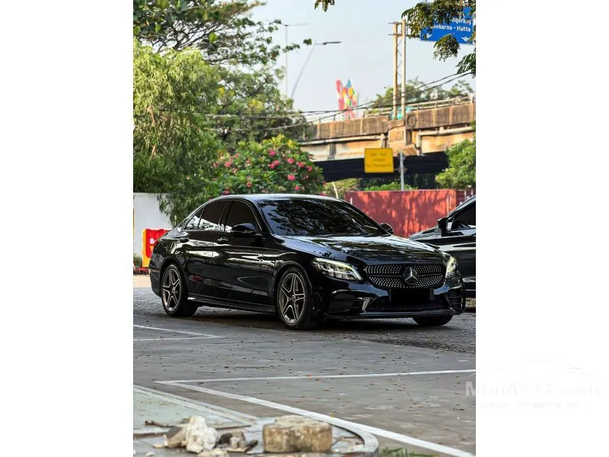 2021 Mercedes-Benz C200 AMG Final Edition Sedan
