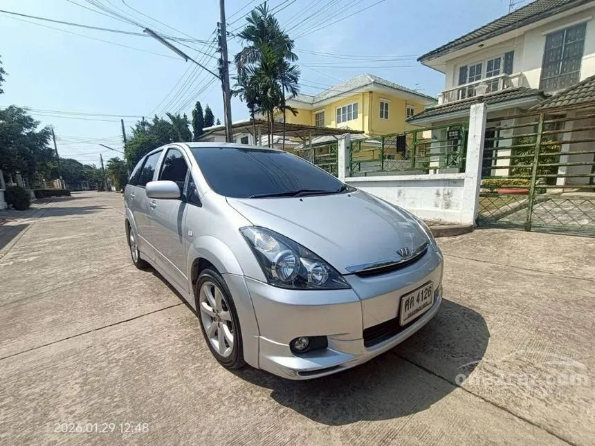 2004 Toyota WISH S Wagon