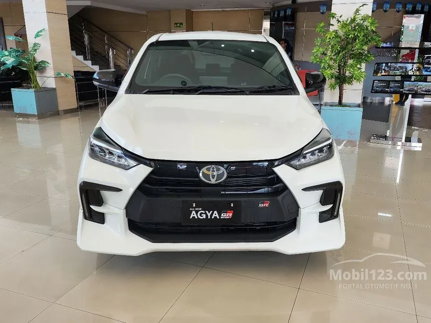 Jual Mobil Toyota Agya 2023 GR Sport 1.2 di DKI Jakarta Automatic Hatchback Putih Rp 209.399.000