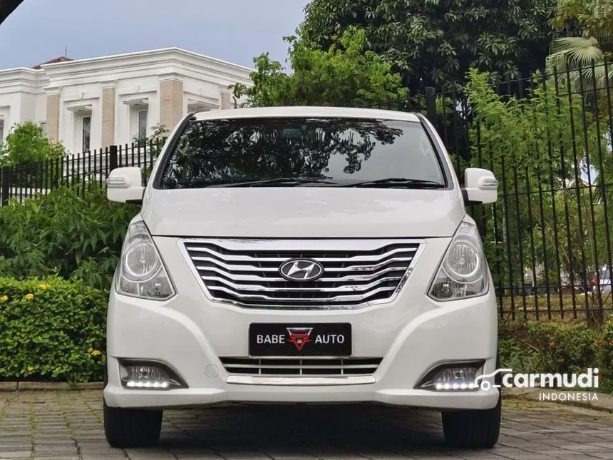 2015 Hyundai H-1 Royale Next Generation MPV