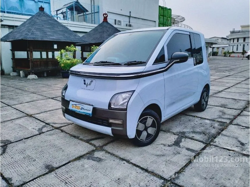 2025 Wuling Air EV Lite Long Range Hatchback