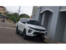 2025 Toyota Fortuner 2.8 VRZ TSS GR Parts Aero Pkg (2 Tone) (Prem Color) SUV