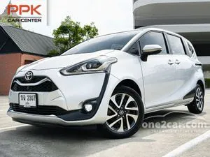 2022 Toyota SIENTA 1.5 V Wagon