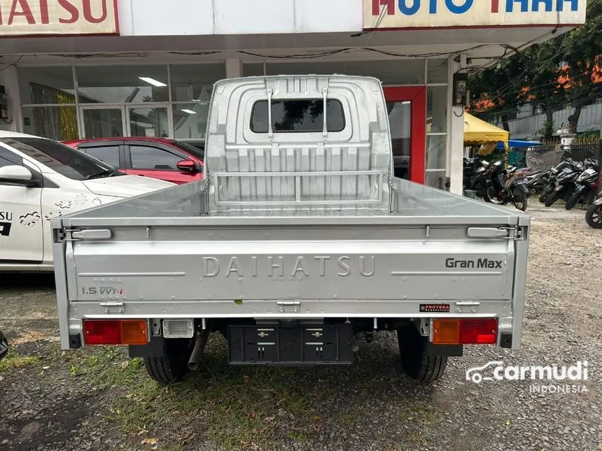 2024 Daihatsu Gran Max STD Single Cab Pick-up