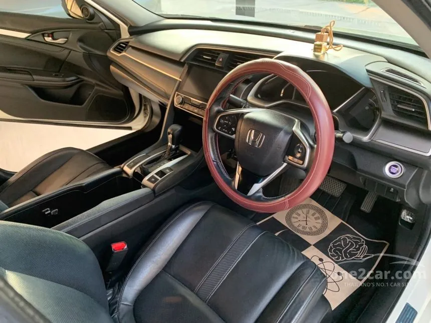 2017 Honda Civic EL i-VTEC Sedan