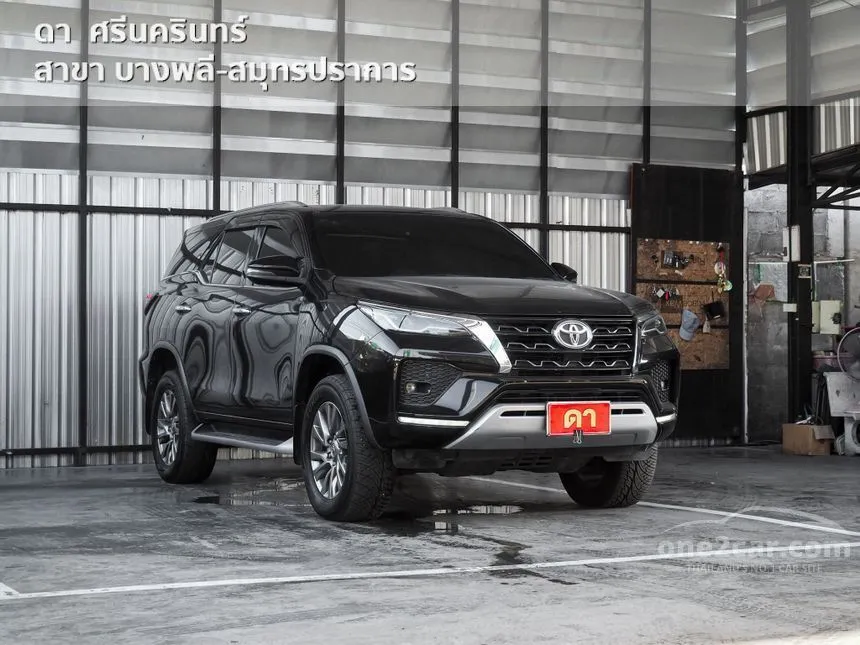 2021 Toyota FORTUNER V SUV
