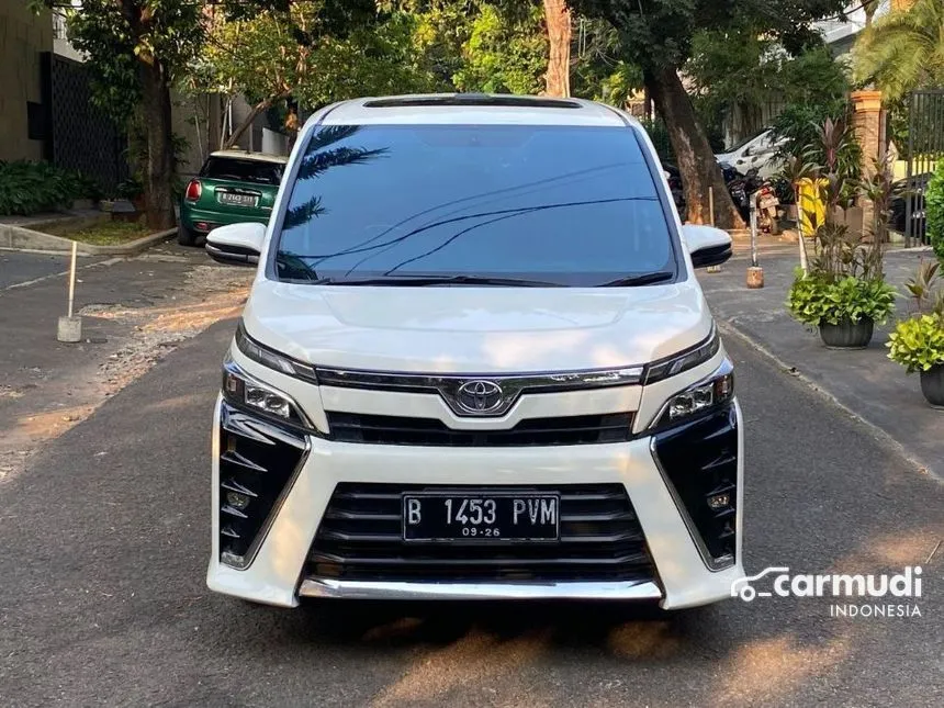 2019 Toyota Voxy MPV