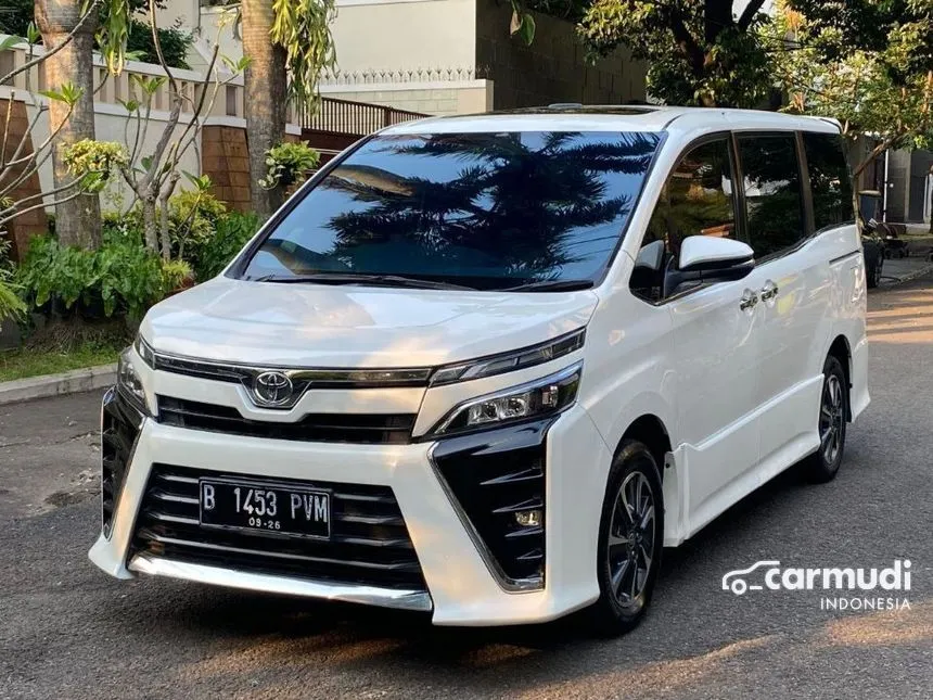 2019 Toyota Voxy MPV