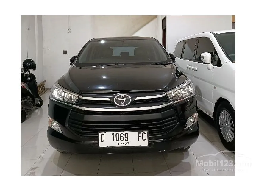 Jual Mobil Toyota Kijang Innova 2016 G 2.0 di Jawa Barat Manual MPV Hitam Rp 265.000.000