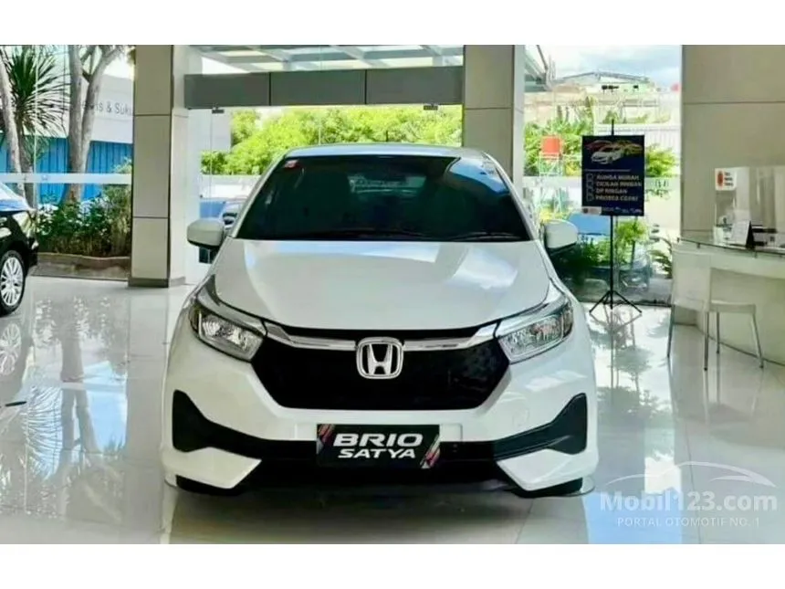 Jual Mobil Honda Brio 2024 E Satya 1.2 di Jawa Barat Automatic Hatchback Putih Rp 170.000.000