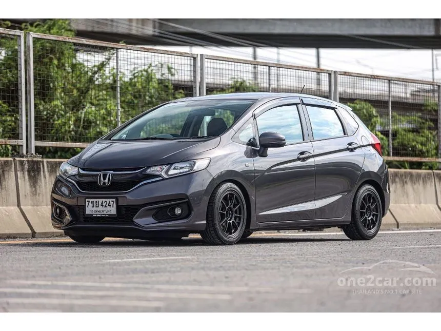 2021 Honda JAZZ V+ Hatchback