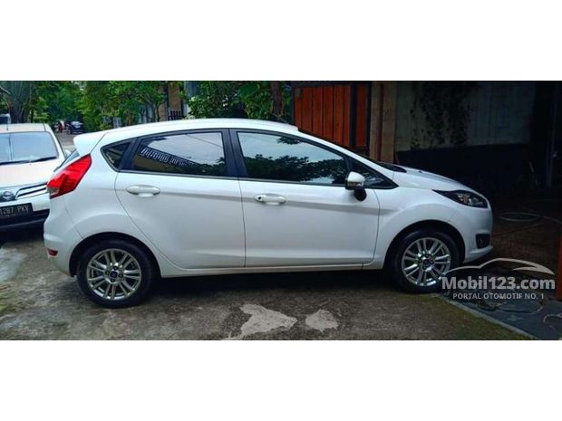 Ford Bekas & Baru Murah - Jual beli 1.033 mobil di 