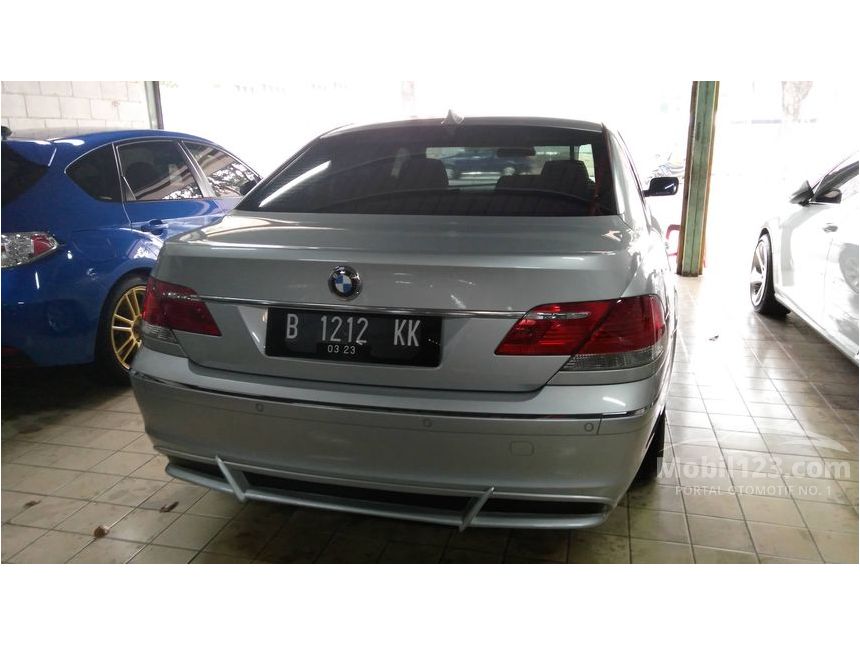  Jual  Mobil  BMW 730i 2006 6AT 3 0 di DKI Jakarta Automatic 