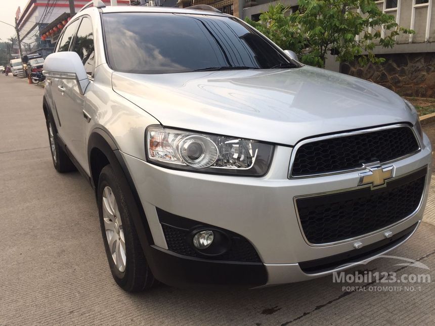 Jual Mobil  Chevrolet  Captiva  2012 C140 2 0 di DKI Jakarta  