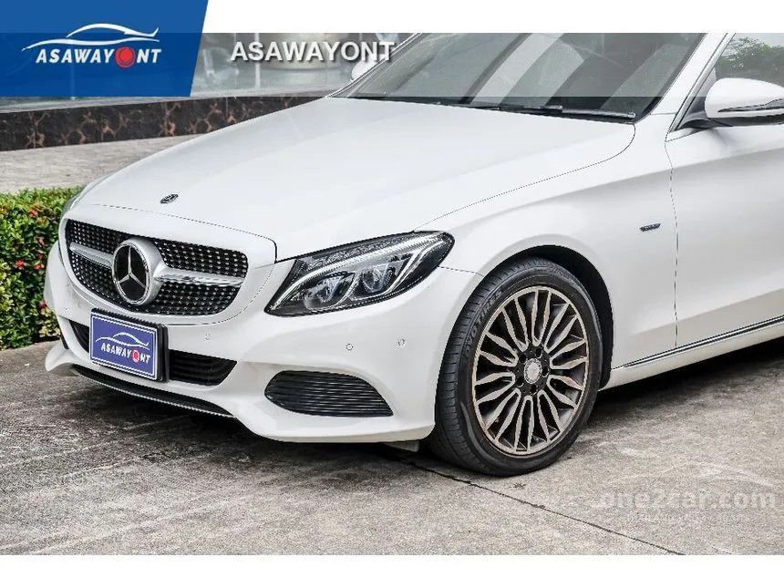 2017 Mercedes-Benz C350 e Exclusive Sedan