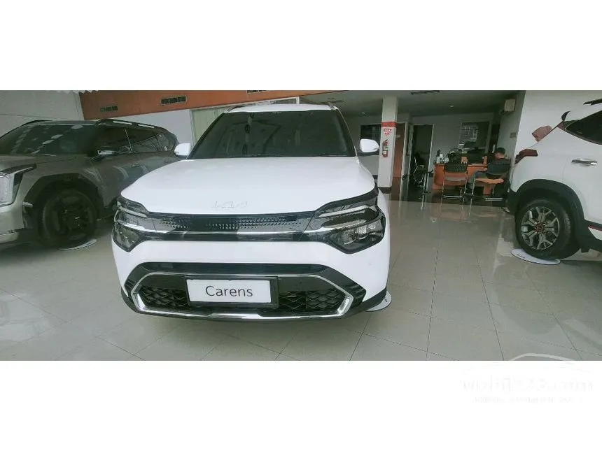 Jual Mobil KIA Carens 2024 Premiere 1.5 di Jawa Barat Automatic MPV Putih Rp 420.000.000