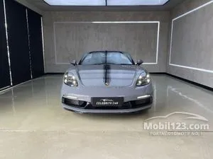 2025 Porsche 718 2.0 Boxster Convertible