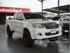 2015 Toyota HILUX VIGO 2.5 Champ E Prerunner Smart Cab Pickup