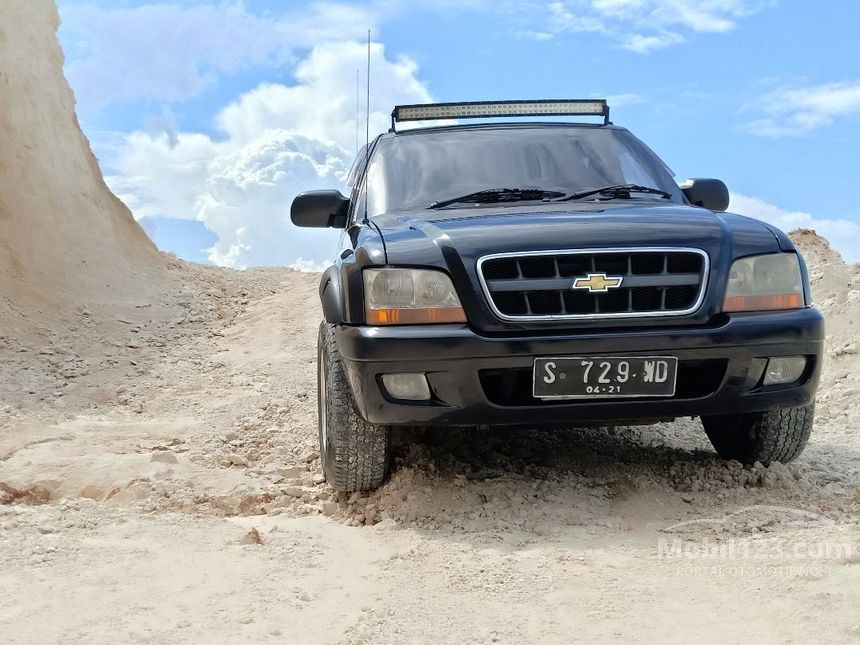 Jual Mobil Chevrolet Blazer 2004 DOHC LT 2.2 di Jawa Timur