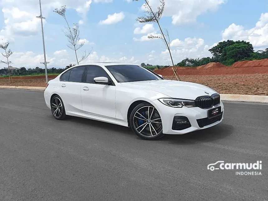 2021 BMW 330i M Sport Sedan