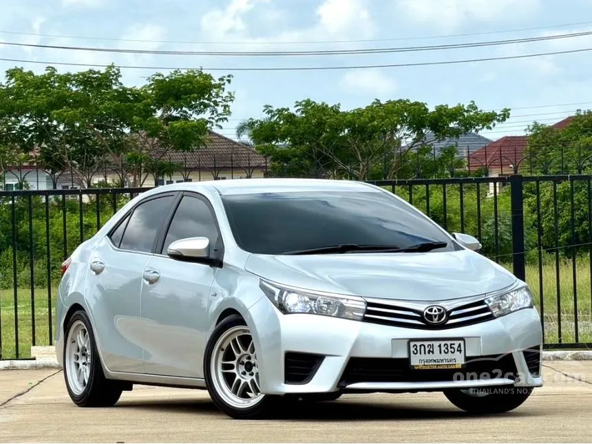 2014 Toyota Corolla Altis G Sedan