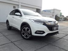 Honda HR-V 1.5 E Special Edition 2019 Putih. KM 3 Rb, Pajak Panjang.