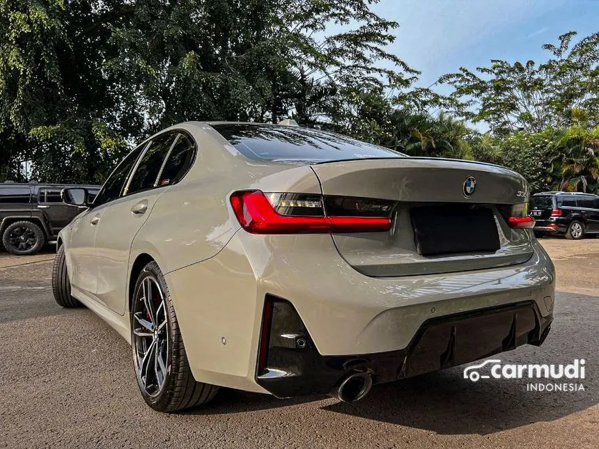 2024 BMW 330i M Sport Pro Sedan
