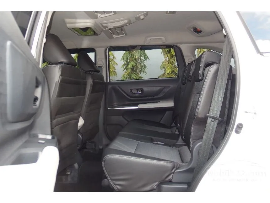 2023 Toyota Veloz Q (Premium Color) MPV